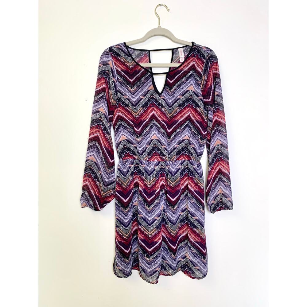 Chevron Print Long Sleeve Sheer Arm Mini Dress Size M Boho Feminine Summer Party